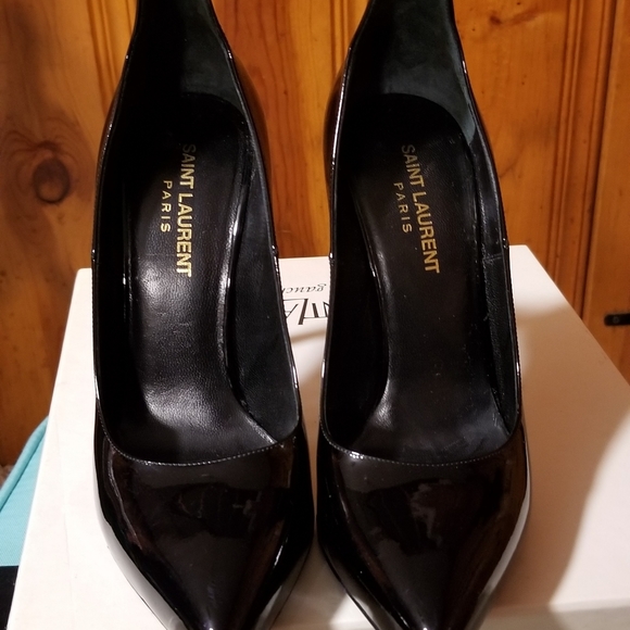 Saint Laurent Pumps - Picture 2 of 6